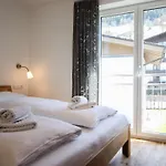 아파트 Tauern Relax By We Rent, Summercard Included 카프룬
